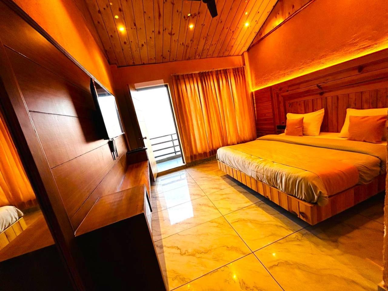 Living On The Edge A Luxury Stay Mussoorie Luaran gambar