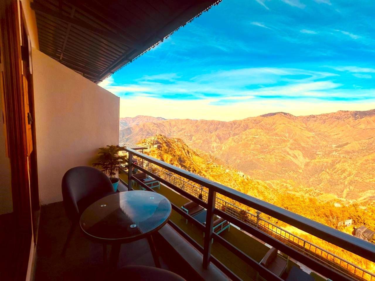 Living On The Edge A Luxury Stay Mussoorie Luaran gambar