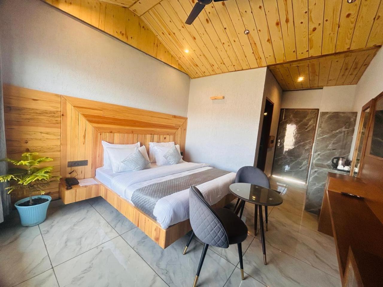 Living On The Edge A Luxury Stay Mussoorie Luaran gambar