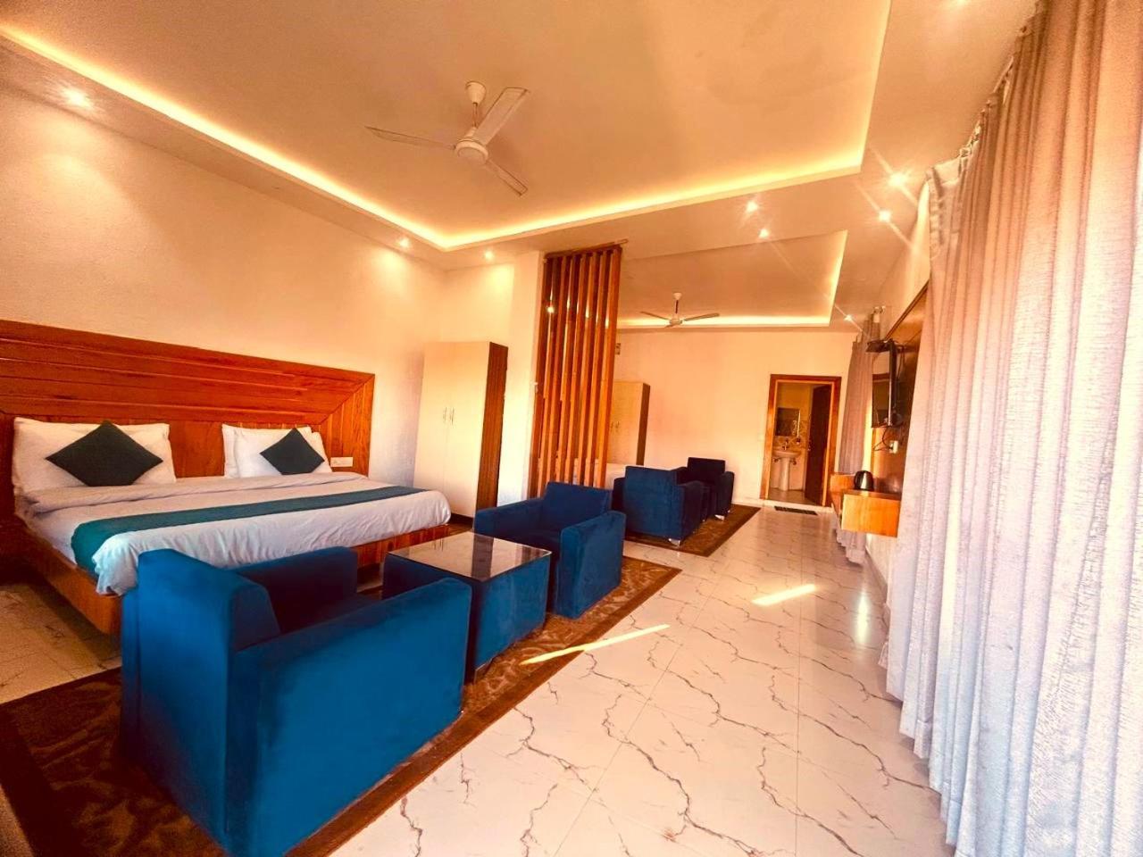 Living On The Edge A Luxury Stay Mussoorie Luaran gambar