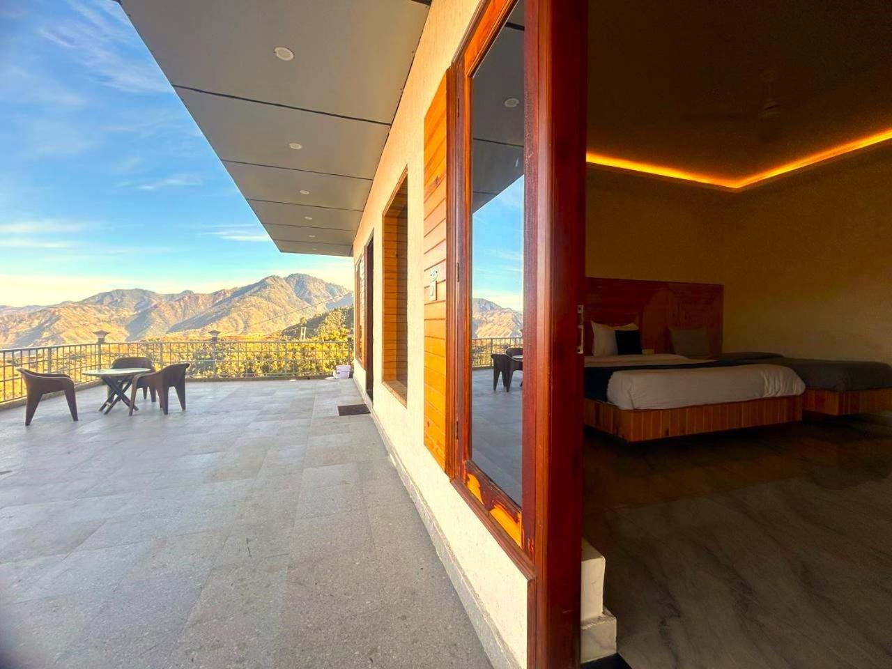 Living On The Edge A Luxury Stay Mussoorie Luaran gambar