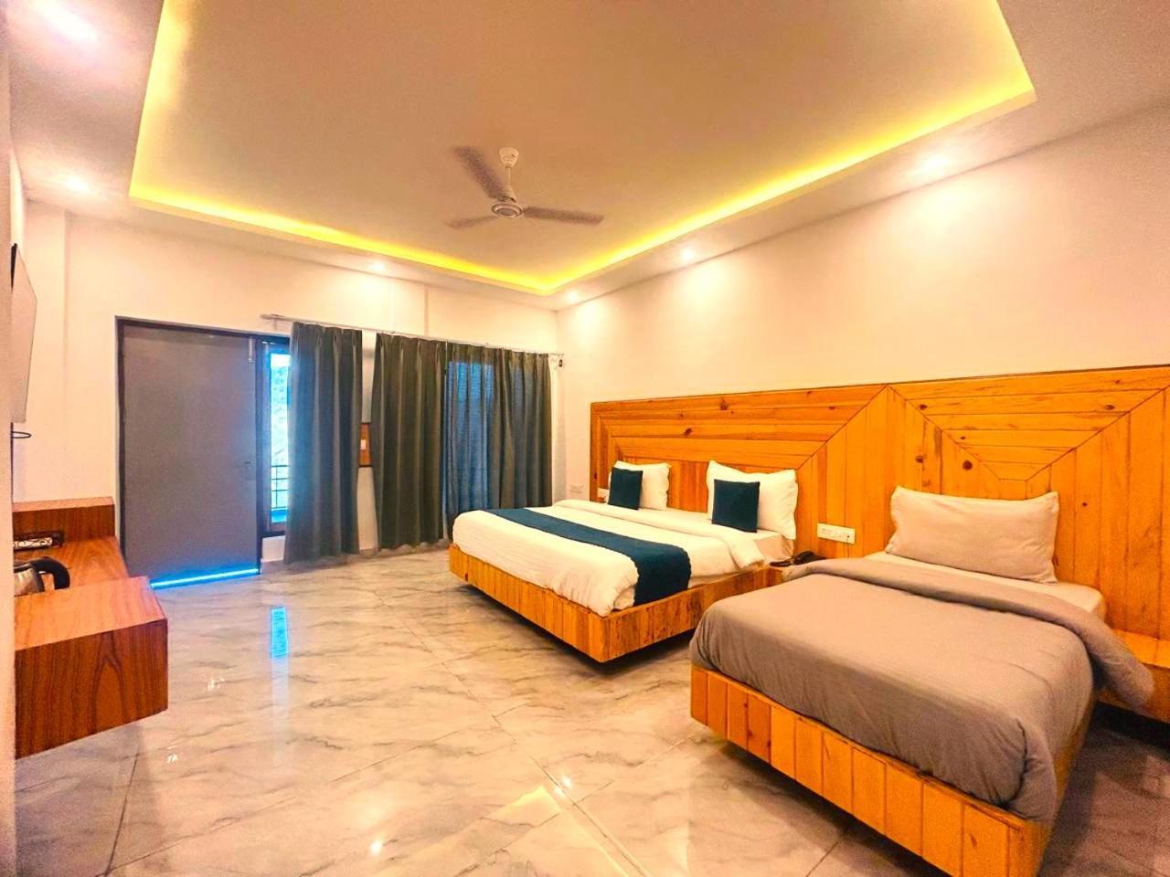 Living On The Edge A Luxury Stay Mussoorie Luaran gambar