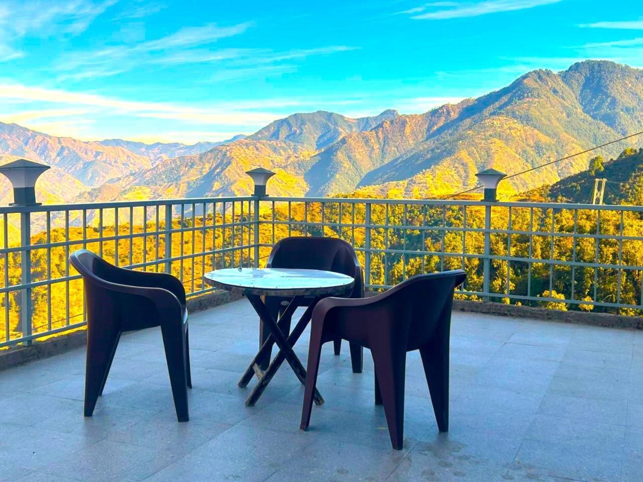 Living On The Edge A Luxury Stay Mussoorie Luaran gambar