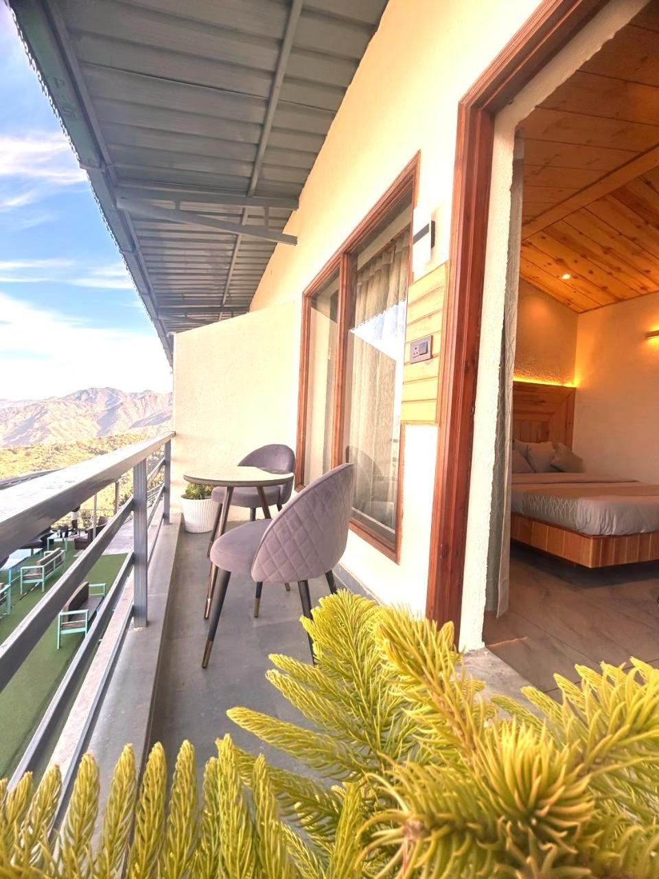 Living On The Edge A Luxury Stay Mussoorie Luaran gambar