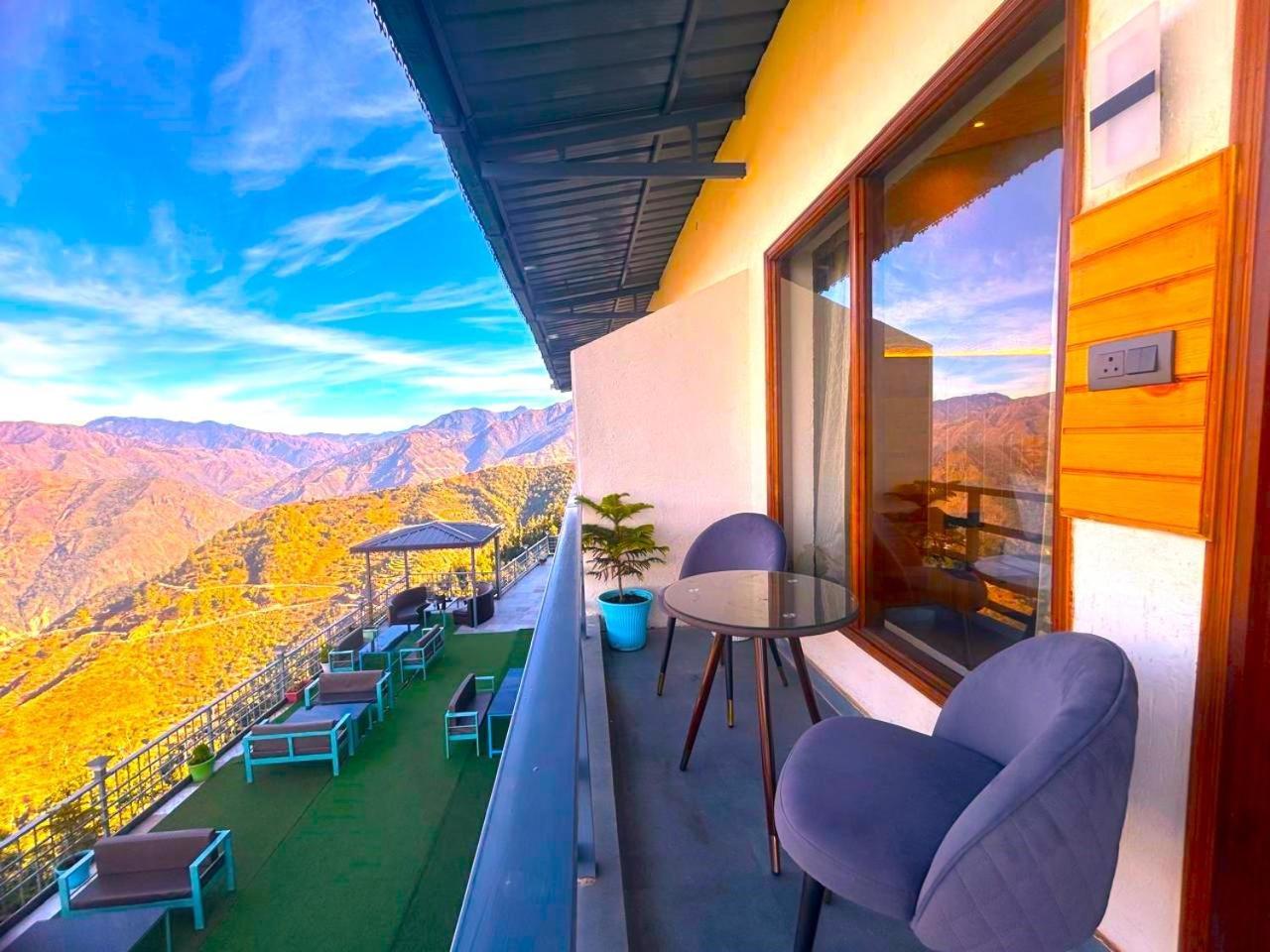 Living On The Edge A Luxury Stay Mussoorie Luaran gambar